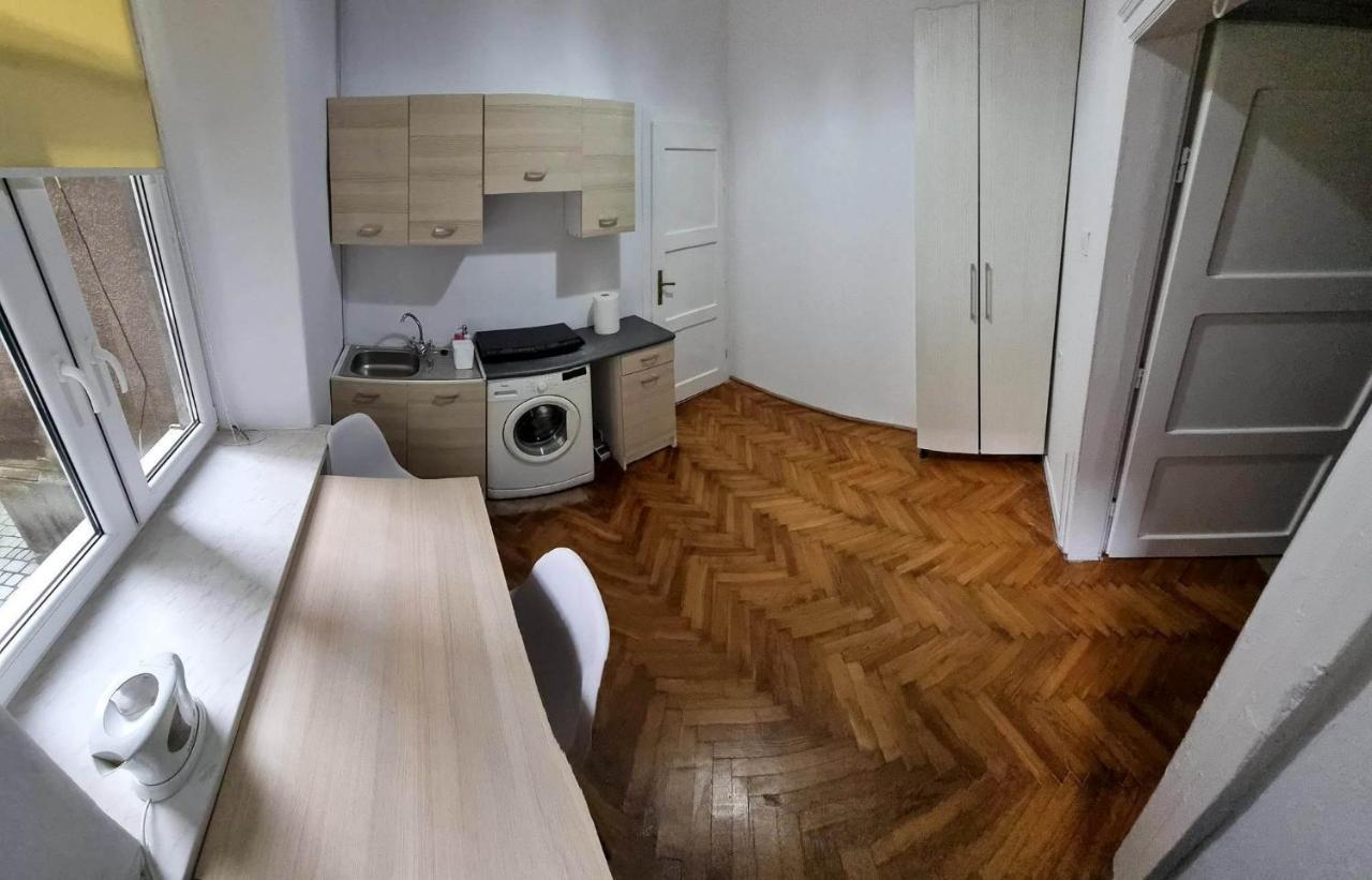 Nocleg W Centrum Czestochowy Nmp32 تشينستوخوفا المظهر الخارجي الصورة